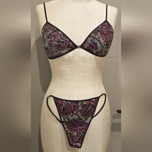 Victoria's Secret Swarovski Bra and V-string Panties